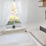 Residenz Albatros, 12
